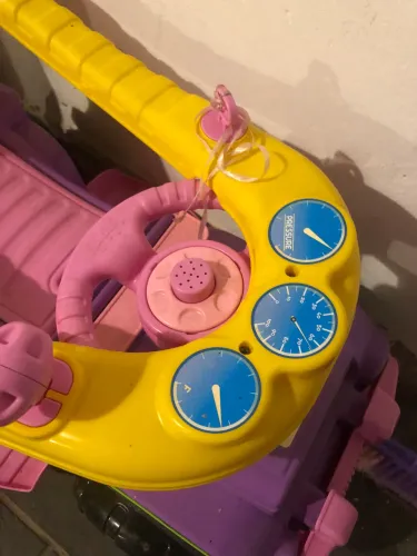 Vendo carrinho de passeio Jeep 
