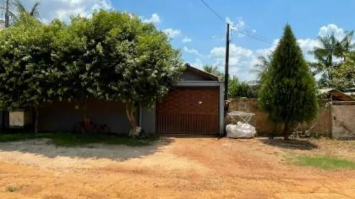 CASA RESIDENCIAL em PEIXOTO DE AZEVEDO - MT, Eixo Sul