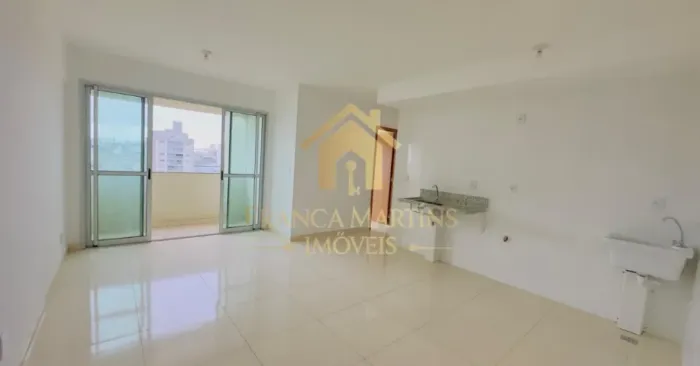 Apartamento 2 quartos sendo 1 suíte e 2 varandas na 614 Samambaia Norte