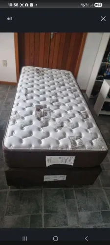 Vendo Cama Box Solteiro + Colchão Ecoflex em Ótimo Estado