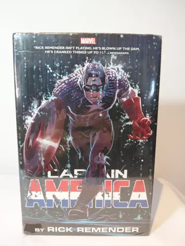 Omnibus HQ Captain America By Rick Remender importado e lacrado