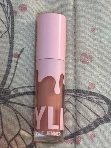 gloss kylie jenner cor 319-diva