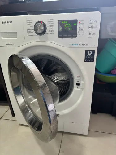 Máquina Lava e Seca Samsung Ecobubble 10,1/6kg, Inverter, excelente estado