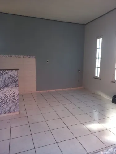 Aluga-se apartamento 
