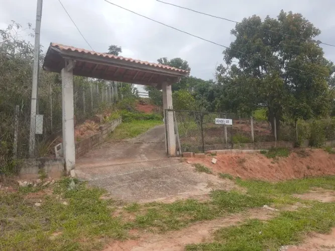 Vendo Chácara em Taubaté - Residencial Dallas Park - 1250 m²