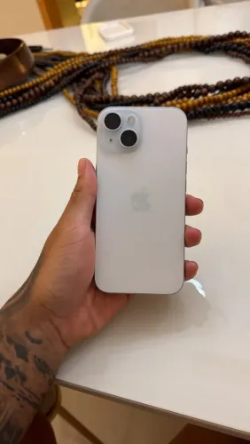 iPhone 15 normal 128gb
