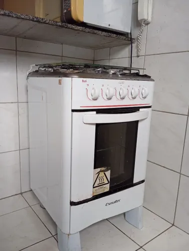 Fogão 4 Bocas - Funcionando Tudo