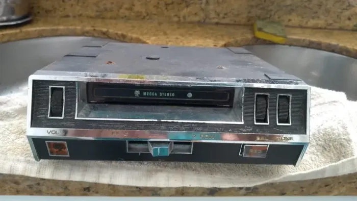 Toca Fitas Antigo Meca Stereo