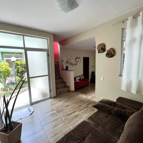 Casa 3 quartos à venda no Heliópolis