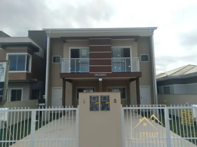 Sobrado à venda no bairro Forquilhas em São José/SC