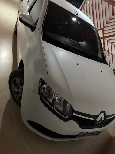 Renault Logan Expression Flex 1.6 16V 4P 2019