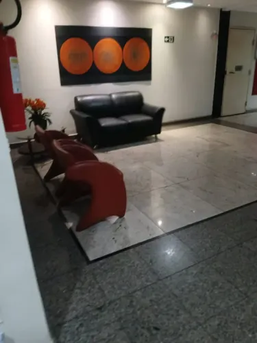 Excelente Apto esquina Av. João Pinheiro