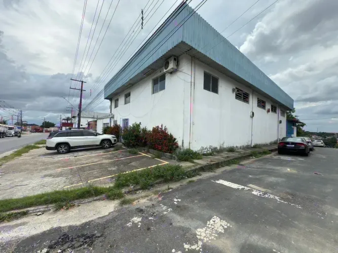 ALUGO GALPAO NO DISTRITO/ SEM CALÇÃO / 525M / 16.000 MIL