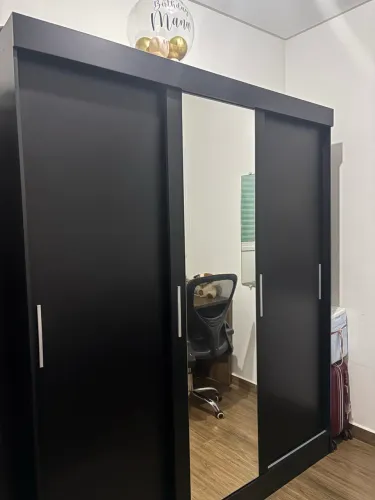 Guarda-Roupa Casal com Espelho Paris 3 PT 2 GV Preto