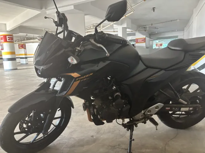 Fazer 250 2024