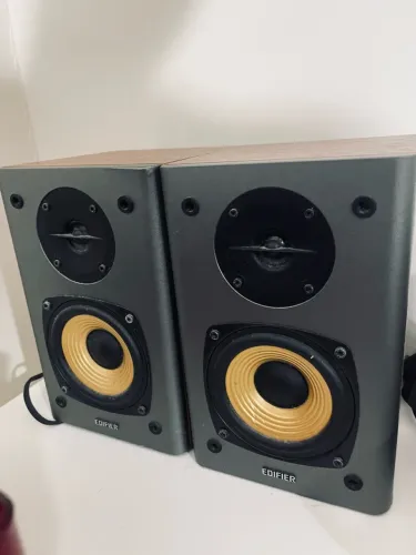 Monitor De Áudio R1000t4 24w Rms Edifier Cor Marrom