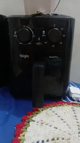 air fryer elgin em ótimo estado 