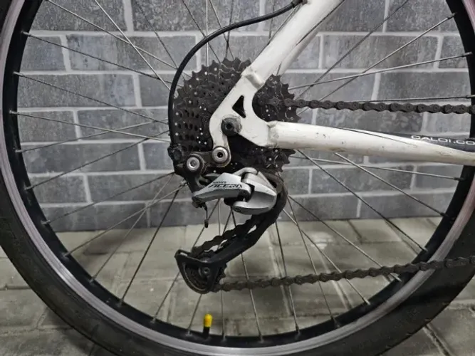 Bicicleta Caloi Sport Confort aro 26 Shimano Acera