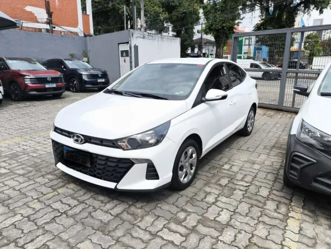 Hyundai HB20S Comfort Plus 1.0 Flex 12V Mec. 2025