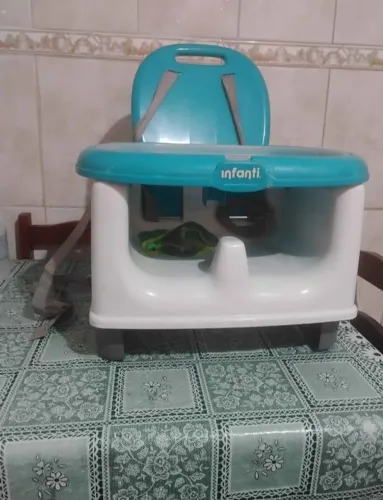 Cadeira de alimentação