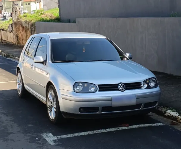Volkswagen Golf 1.6 MI/ 1.6 MI Gener./black & Silver 2002