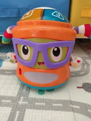 Brinquedo interativo Rafa Beats da Fisher Price