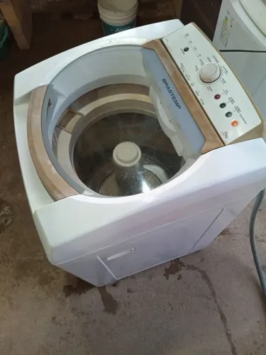 Vendo máquina funcionando perfeitamente barato 450 chama ? *