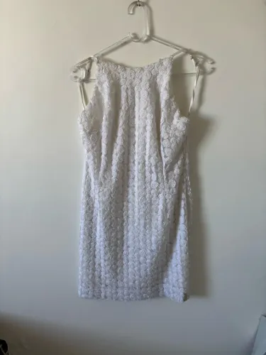 Vestido branco casual