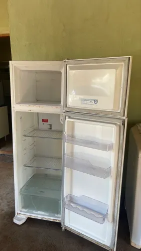 Geladeira Electrolux DC35A