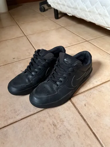 Tênis nike SB Force 58