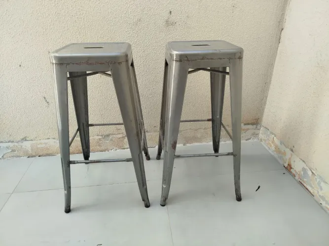 Banqueta Estilo Industrial - Alta