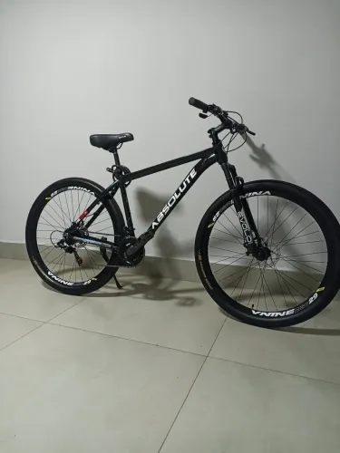 Bicicleta ABSOLUTE