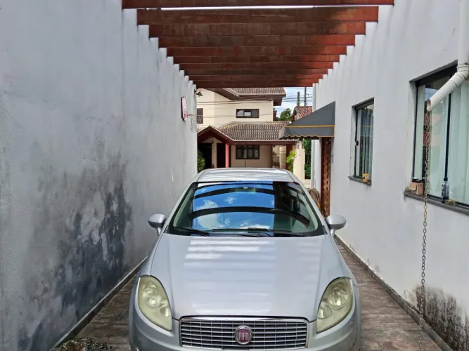 Fiat Linea Absolute 1.9/1.8 Flex Dualogic 4P 2010
