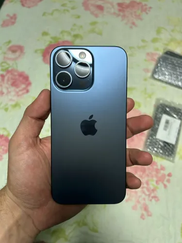 IPHONE 15 PRO MAX 256g