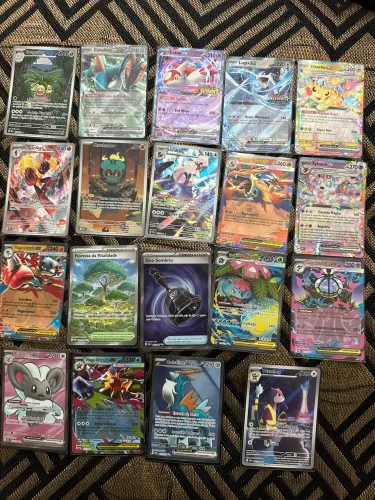 Lote de cartas Pokémon