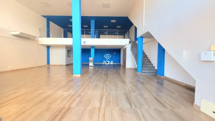 Prédio comercial de 300m² para locação, na rua Henriquei Moscoso, próximo ao Shopping da T