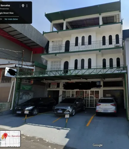 PRÉDIO RESIDENCIAL/COMERCIAL NA PRAÇA 14