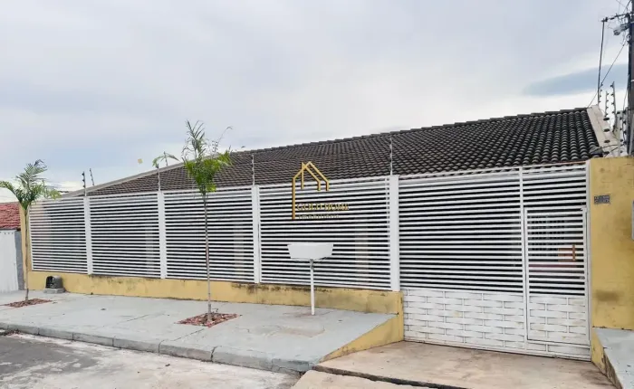 Casa à Venda no CPA 2