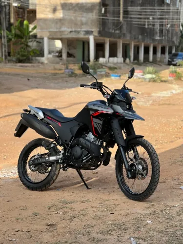 Yamaha XTZ 250 Lander Connected 2025
