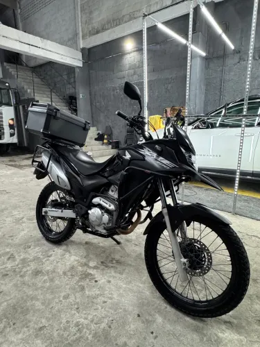 XRE 300 único dono