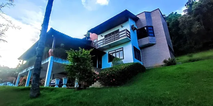 Incrível Sítio com casa de alto padrão, Casimiro de Abreu/RJ