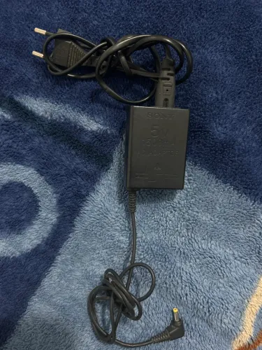 Fonte psp original + cabo de força !!