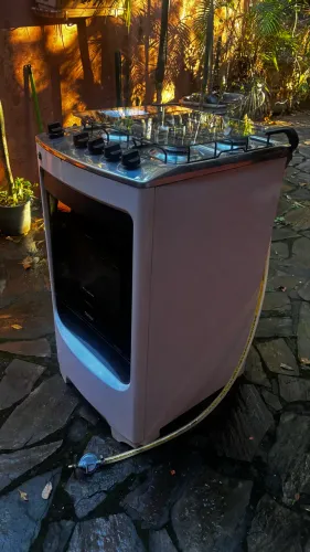 Fogão 4 bocas cônsul forno auto limpante Semi novo