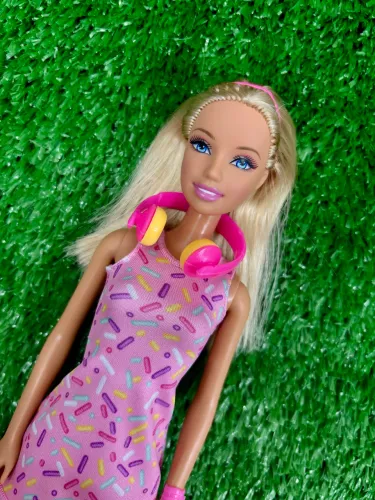 Barbie fashionista 03