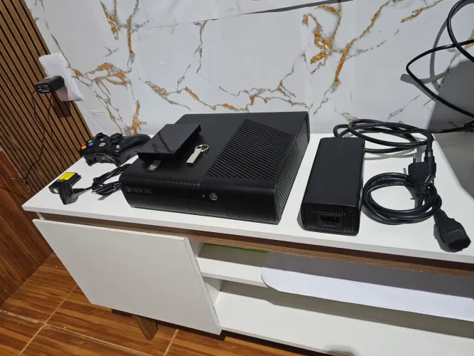 Xbox 360 desbloqueado 250gb