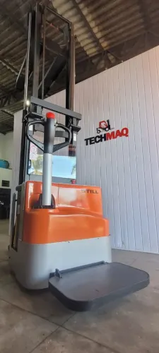 Empilhadeira eletrica EGV14