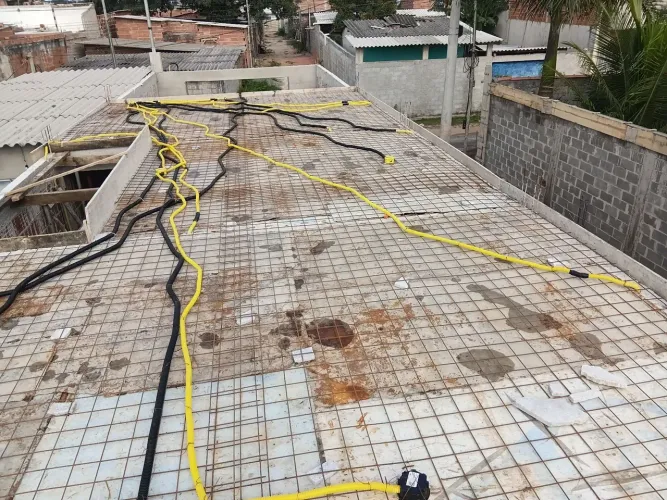 Sou predeiro, faço reforma em geral