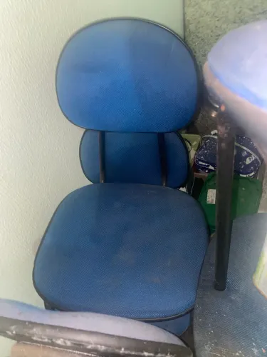 Cadeira para escritório azul