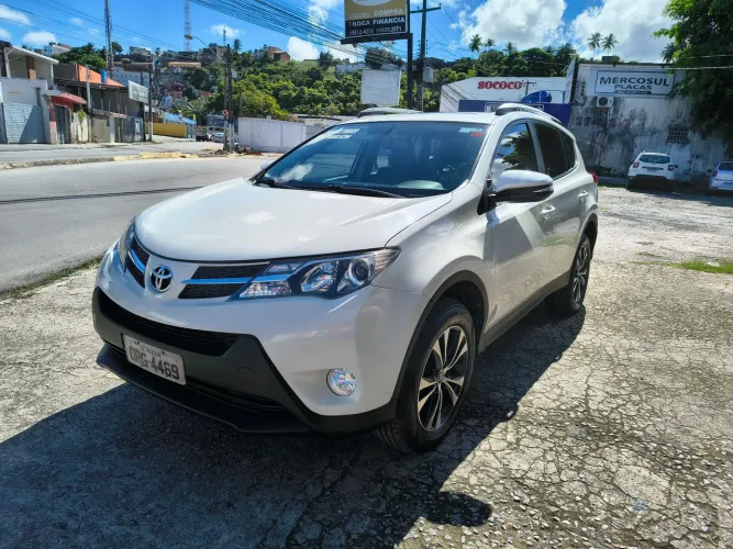 Toyota RAV4 2.5 4X4 16V Aut. 2014