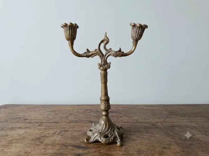 Candelabro Antigo 2 Braços Bronze Maciço